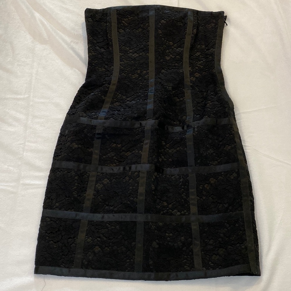 ESCADA Strapless lace cocktail mini Dress LBD 1601